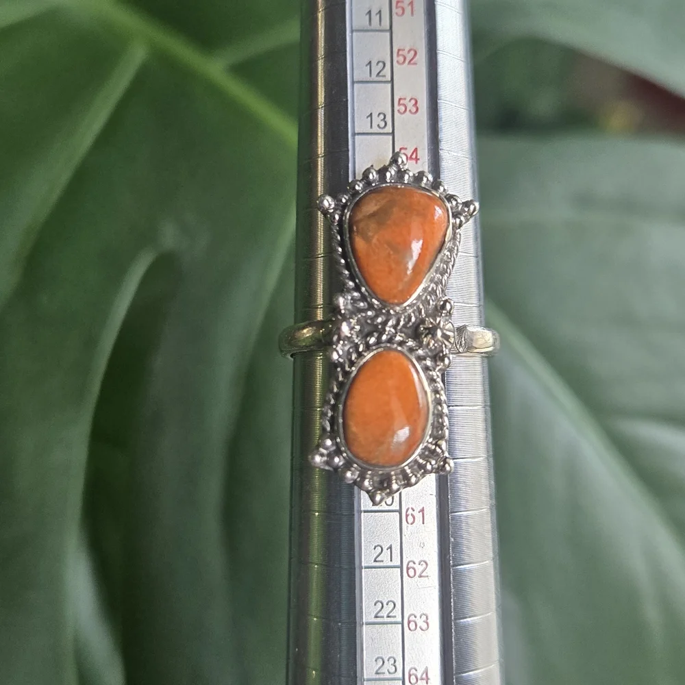 925 Silver and Orange Gemstone Ring - Picture 3 of 7